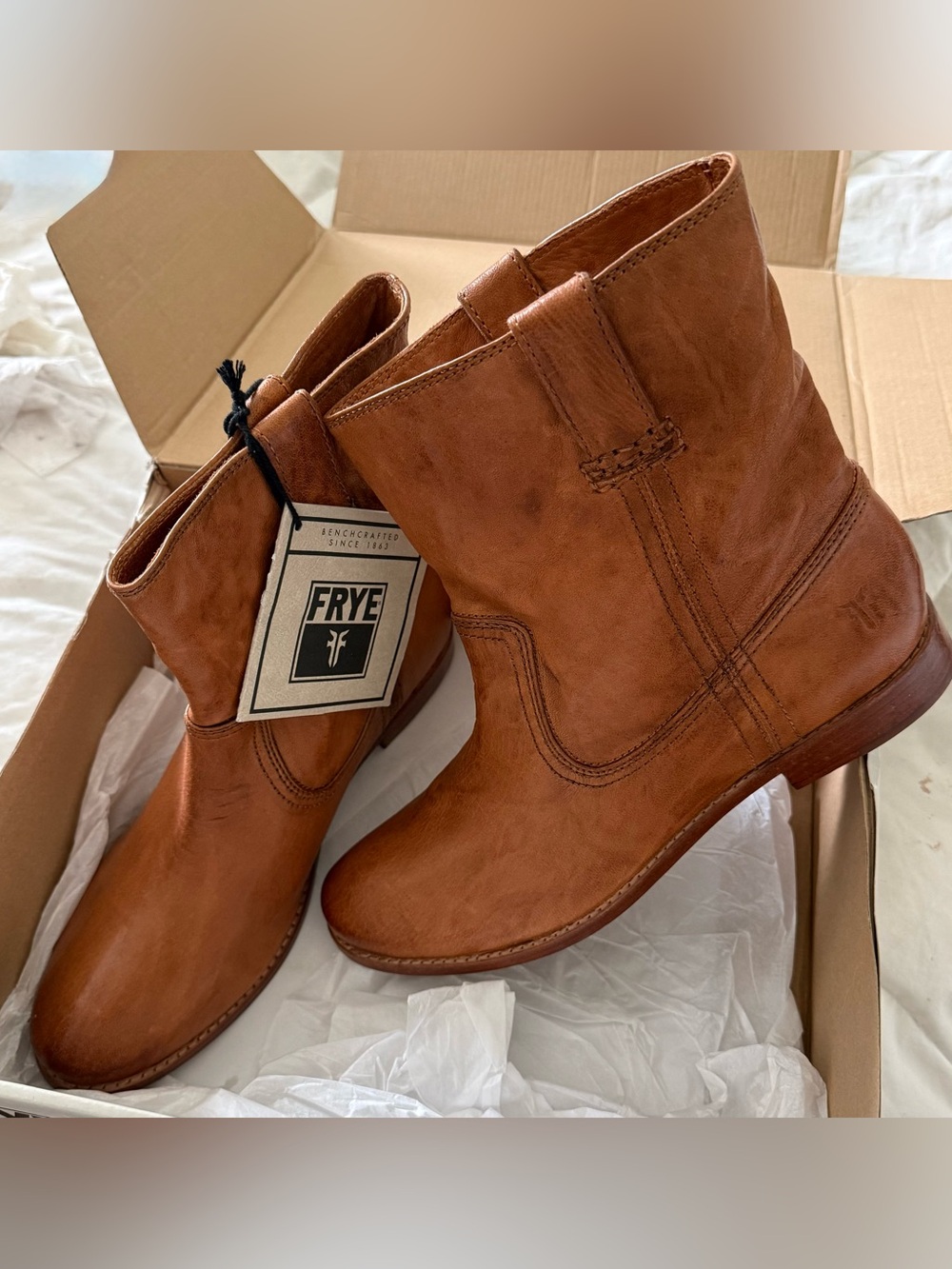 Frye Camel Leather Anna Shortie Boots - NWT